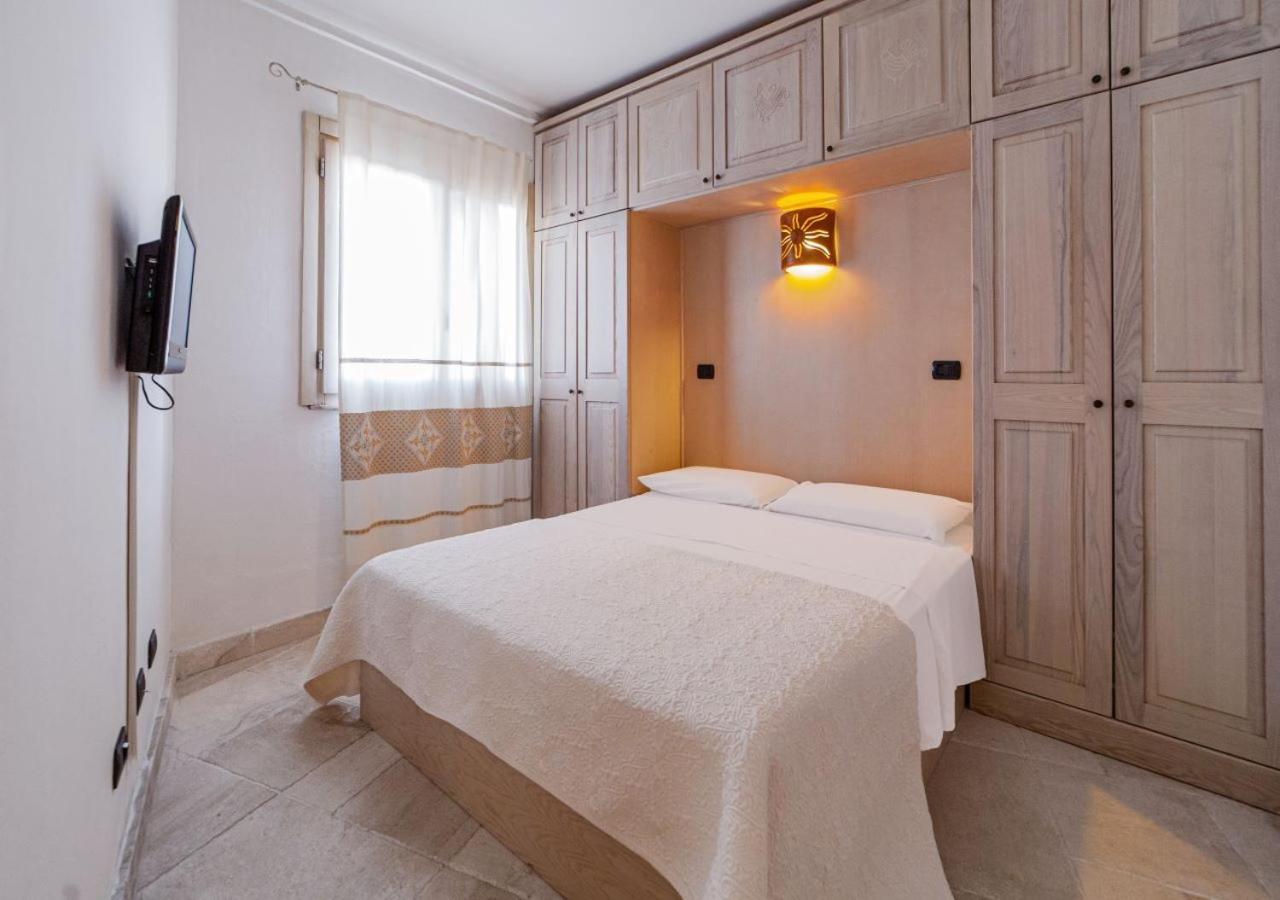 Murphy Holiday Home - Ester'S House La Maddalena  Extérieur photo
